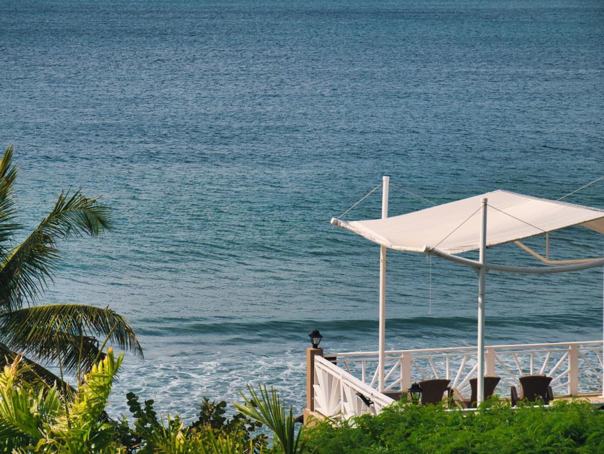 Tropikist Beach Hotel And Resort Crown Point Exterior foto